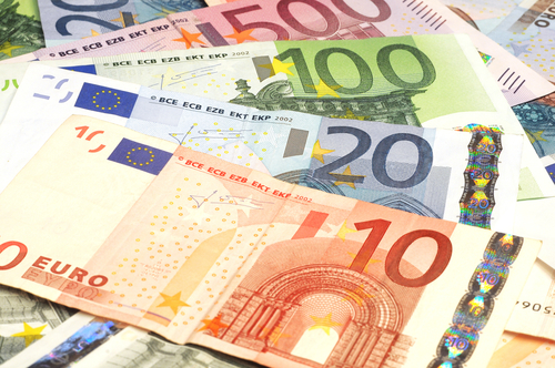 euros_http-::www.euintheus.org:press-media:latvia-to-adopt-euro-on-1-january-2014: